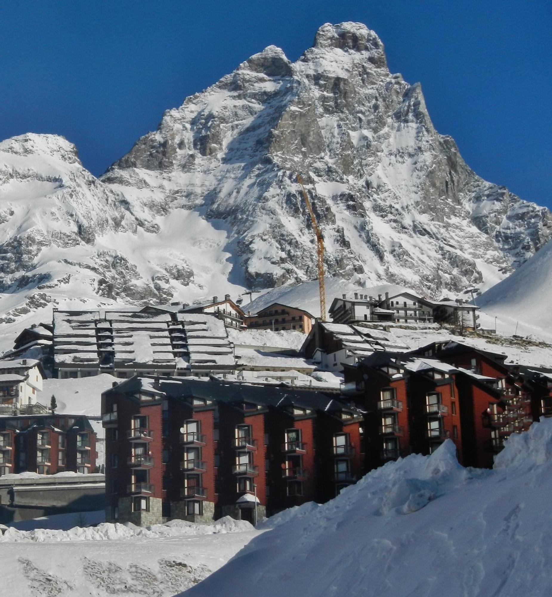 Stella Del Cervino, Ski In & Ski Out, With Garage Breuil-Cervinia Ngoại thất bức ảnh