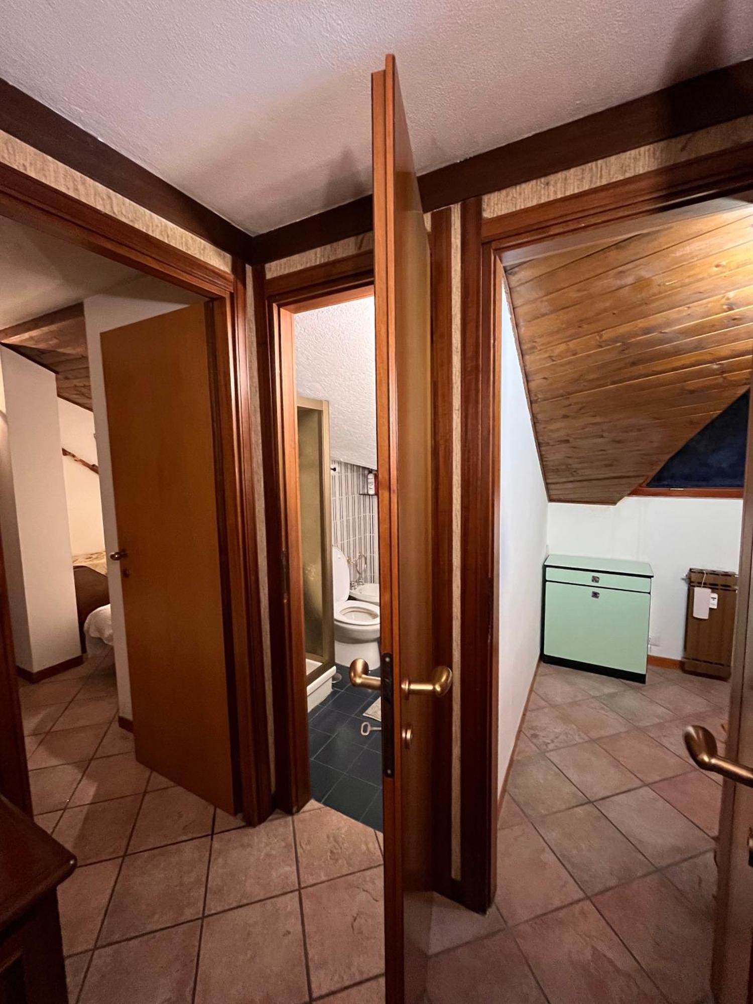 Stella Del Cervino, Ski In & Ski Out, With Garage Breuil-Cervinia Ngoại thất bức ảnh